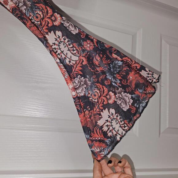 Floral Long Sleeve Sheer Mesh Top with Flared Sleeves - Picture 3 of 4